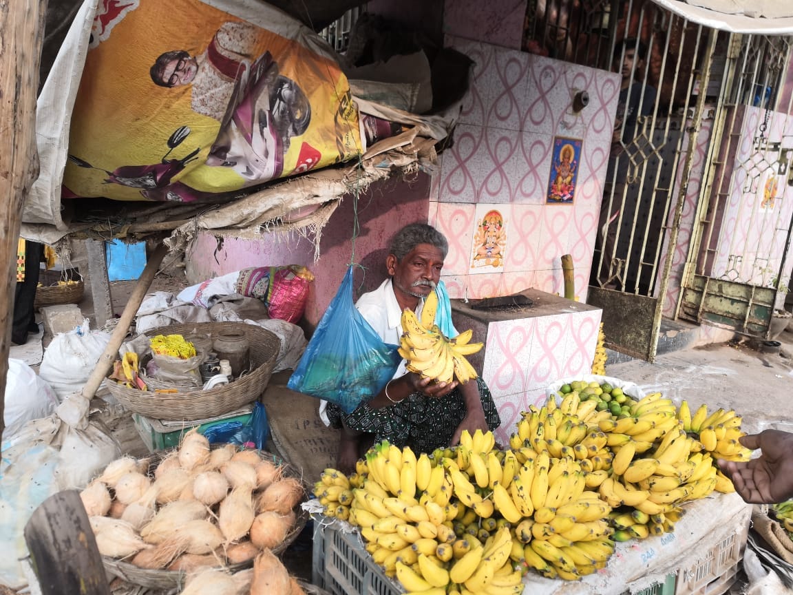 Fruit Vendor